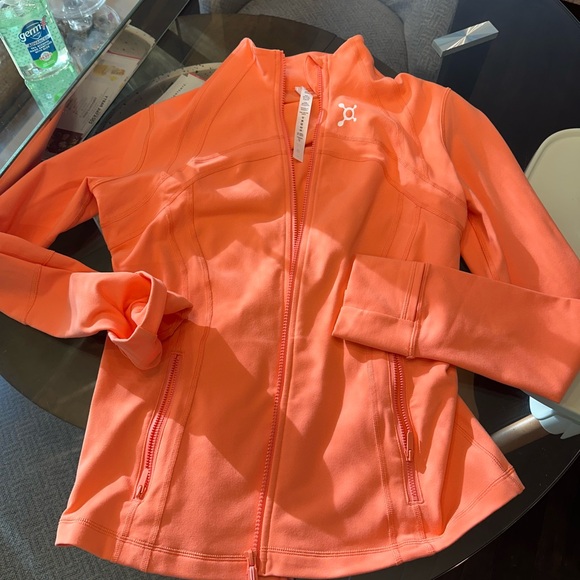 Lululemon Align jacket - Picture 2 of 3